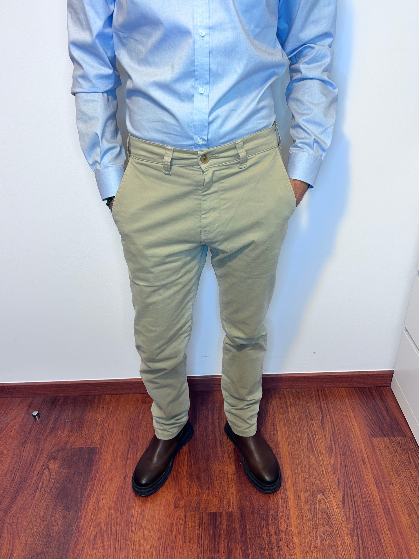 PANTALÓN CHINO CASUAL BEIGE